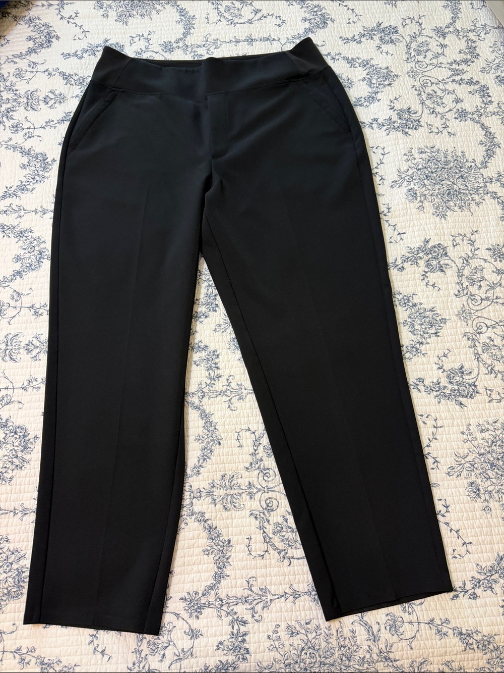 Athlete Classic Black Women's Straight-Leg Pants
